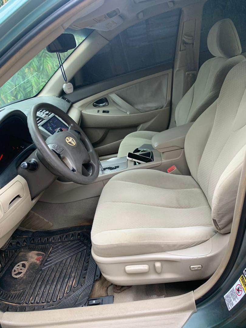 A picture of 2008 Toyota Camry LE on distress
