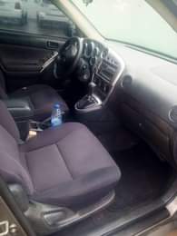 A picture of Super Excellent Pontiac Vibe 2004 TOKS STANDARD Fabric seats interior