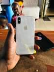 A picture of iphone x
