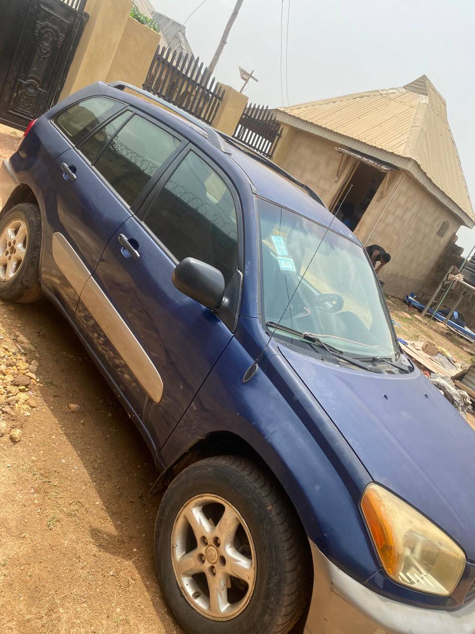 A picture of Toyota RAV4