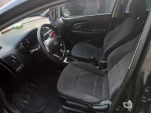 A picture of Pure first body 2014 model kia rio For sale Bought