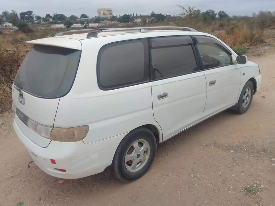 toyota gaia