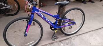 A picture of These are second hand bicycles quality number 1 available in