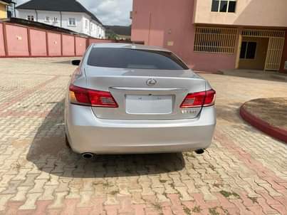A picture of Super Deal Toks Foreign Used 2012 Lexus ES350 Full Option