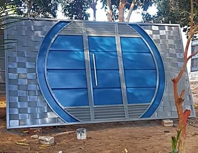 A picture of we sell and painting repairs gates and door house 0765352781