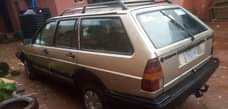 A picture of 1990 Volkswagen 08055332301 Passat 4plugs