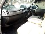 A picture of Tuna rengesha Toyota haice Full details Full a c Petrol.