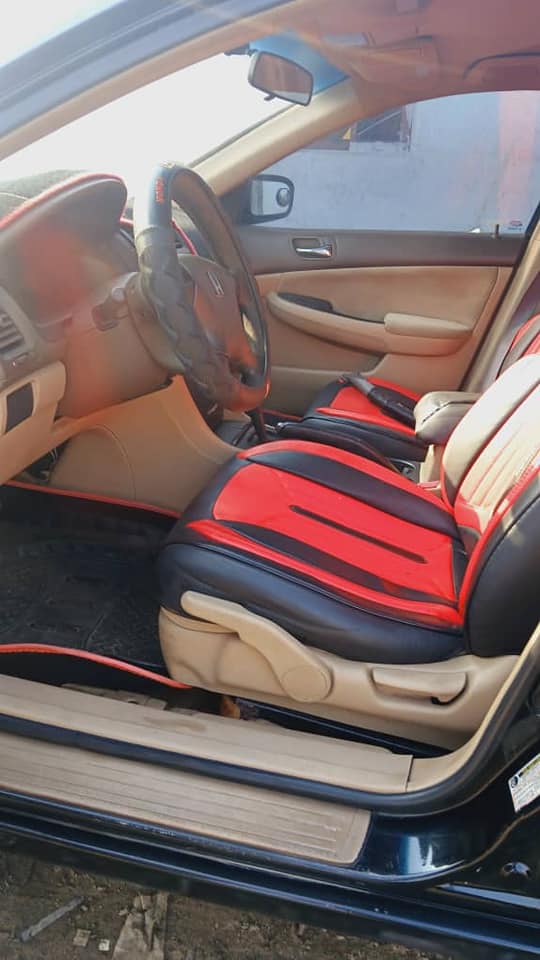 A picture of Very Sharp First body Honda accord 2005 with a very