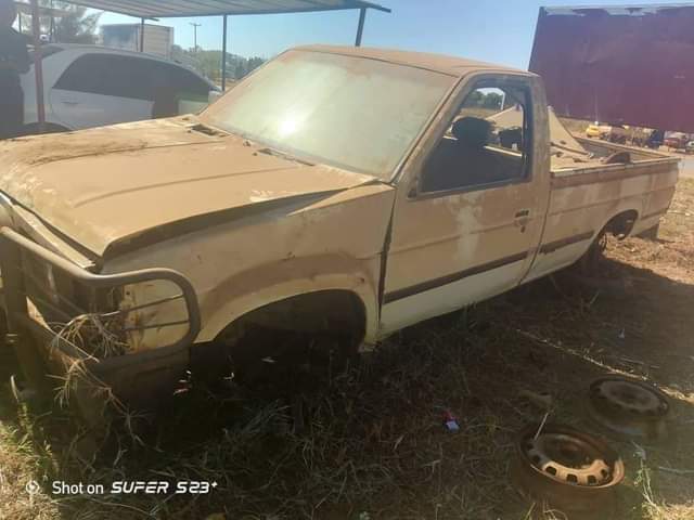 used nissan hardbody