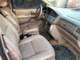 A picture of Toyota Sienna 02 Model