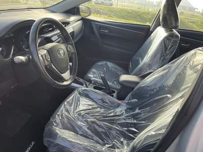 A picture of Toyota Corolla S 2015