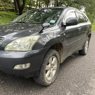 A picture of Toyota harrier