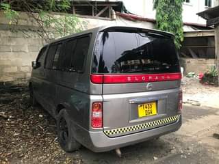 A picture of NISSAN ELGRAND FOR SALE HAINA KIPENGELE CHOCHOTE FULL DOCUMENT AND