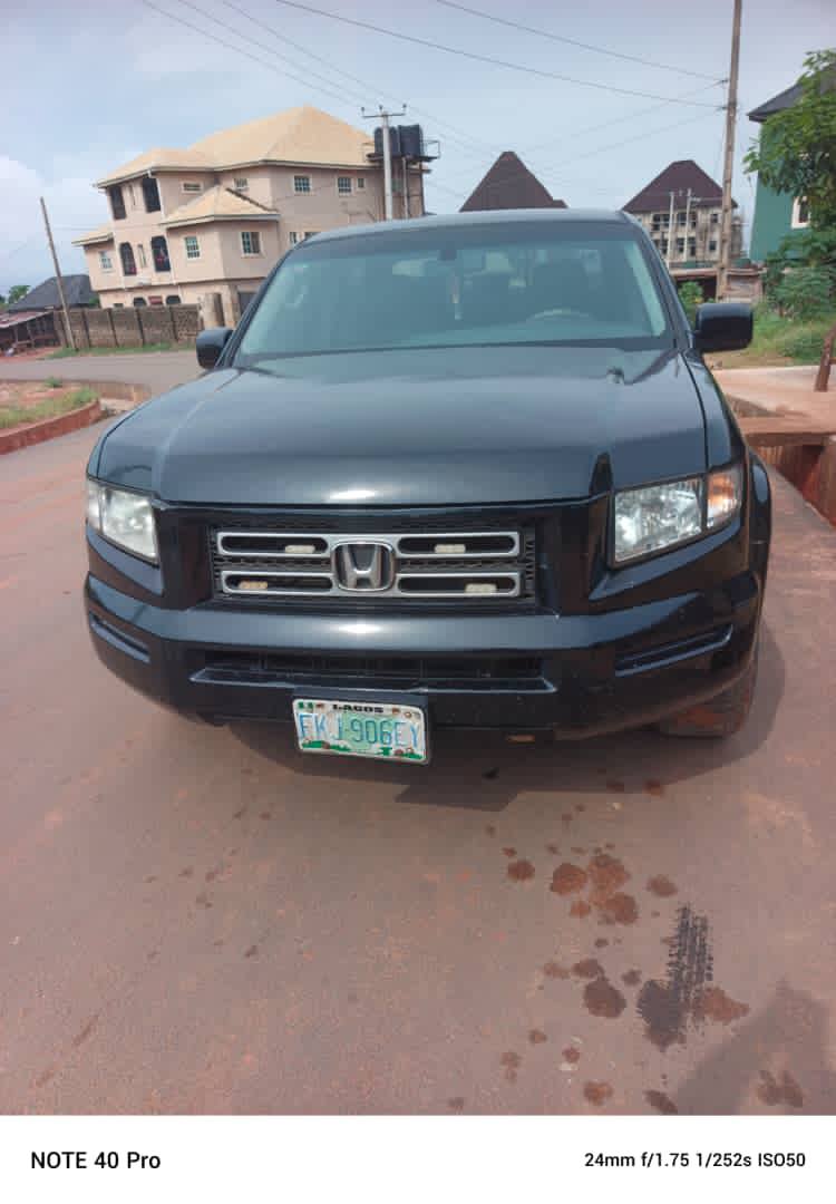 A picture of sharp Honda Ridgeline