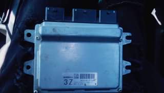 A picture of Nissan 3Z ECU NP300