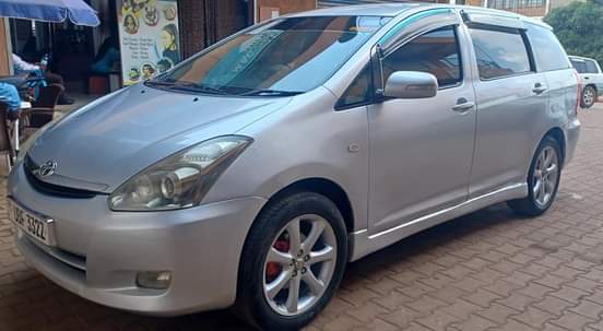 A picture of TOYOTA WISH UBF MODEL 2007 IN EXCELLENT BUY AND DRIVE