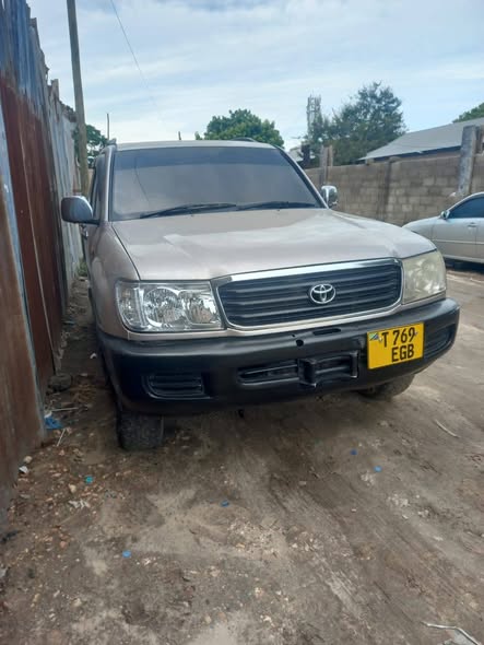 A picture of Toyota Land Cruiser Gx