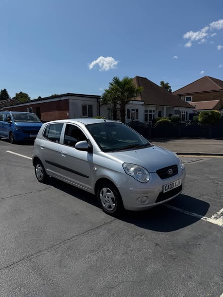 kia picanto