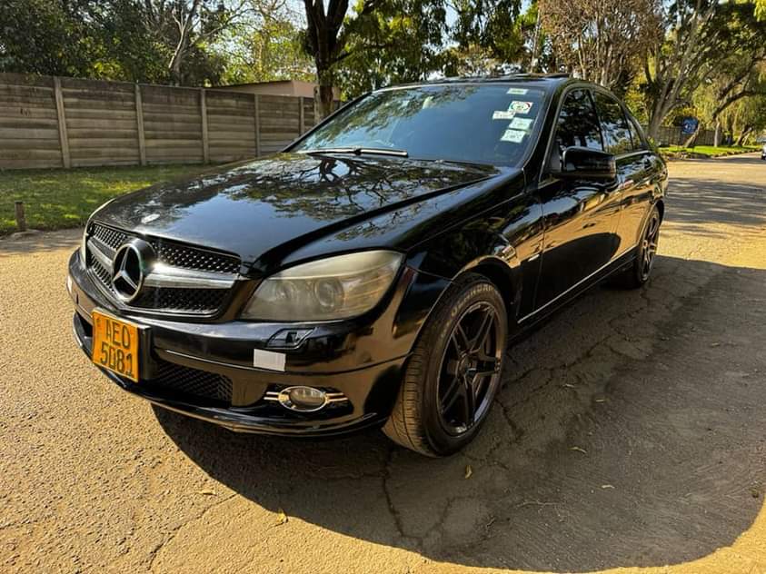 classifieds/cars mercedes