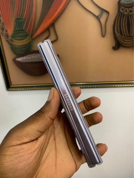 A picture of Samsung Fold 5 512GB