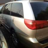 A picture of toyota Sienna