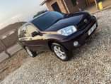 A picture of Rav 4 2004