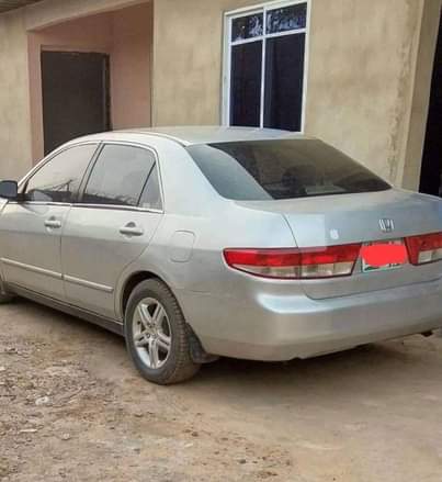 A picture of 2004 Hunda 2004 Sedan