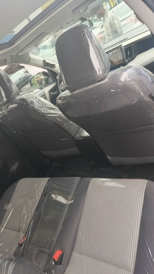 A picture of Rav4 2015