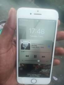 A picture of iphone 7 gb32 b