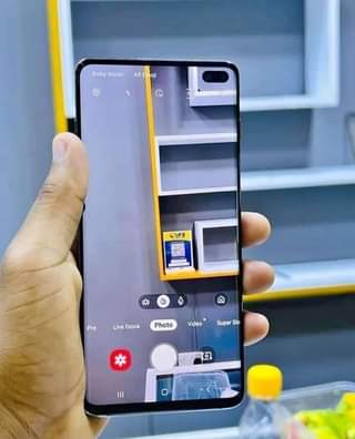 A picture of S10 plus