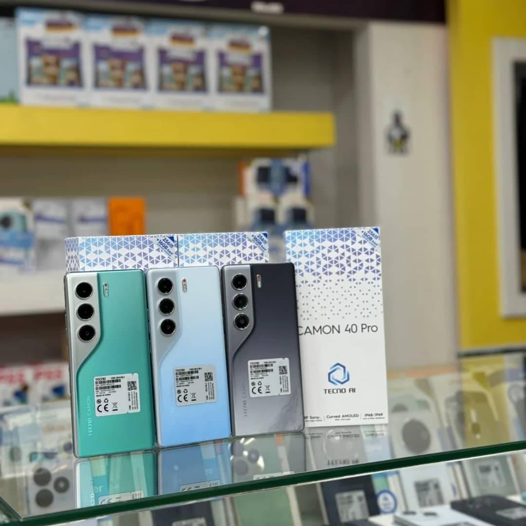A picture of TECNO camon 40pro