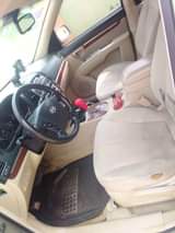 A picture of Hyundai Santa Fe 2008 Toks standard First body few months