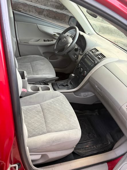 A picture of 2010 Toyota Corolla call 09066204108