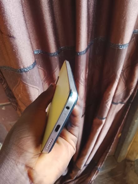 A picture of INFINIX SPARK 8