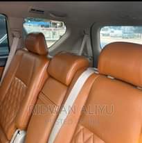 A picture of Toyota Land Cruiser Proda