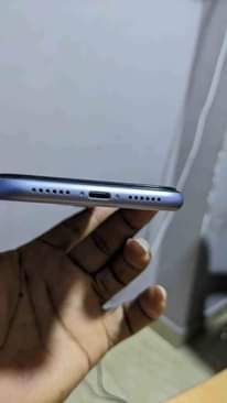 A picture of Iphone 11 plain 64GB