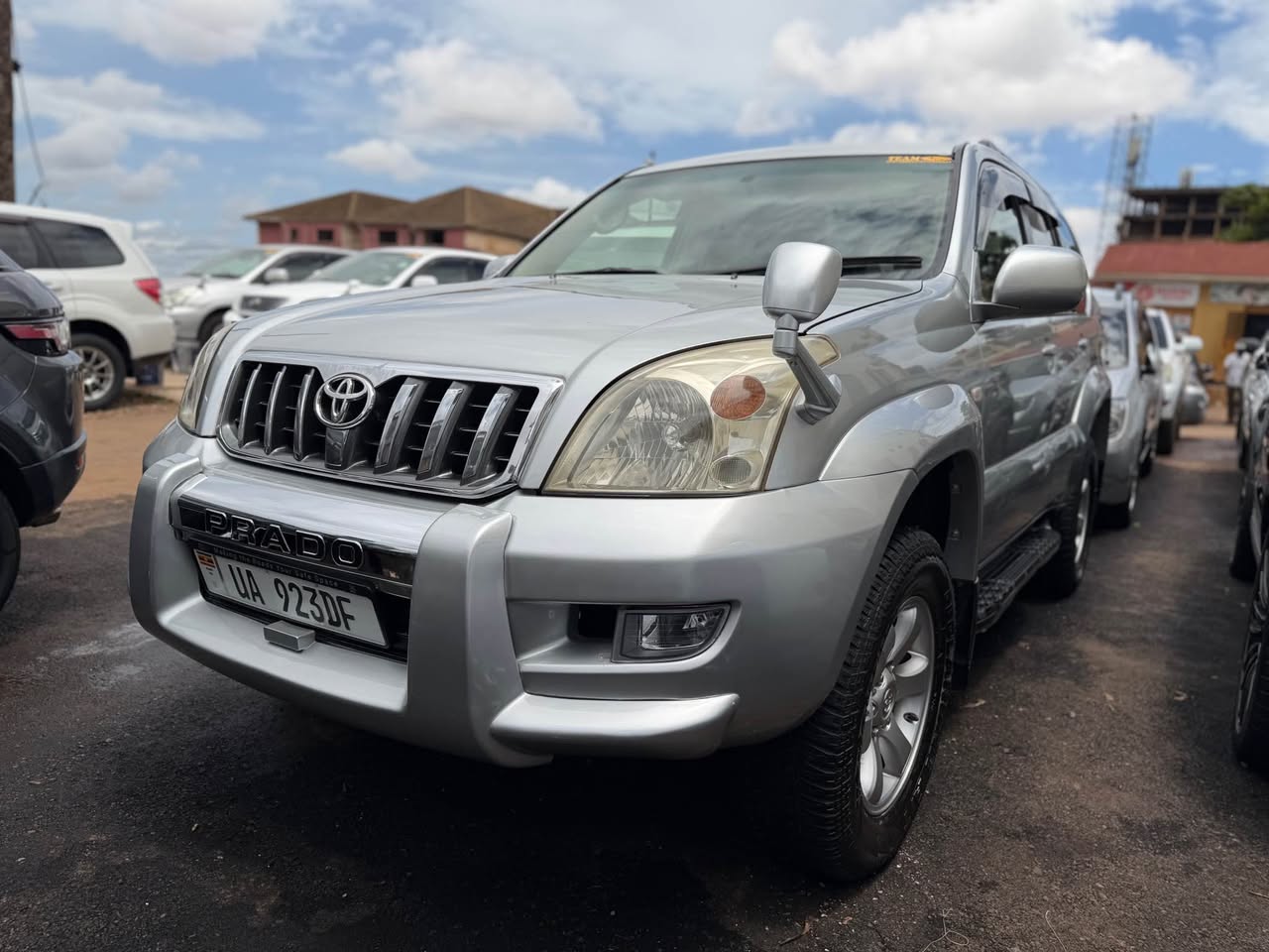 A picture of Land Cruiser Prado Tx petrol