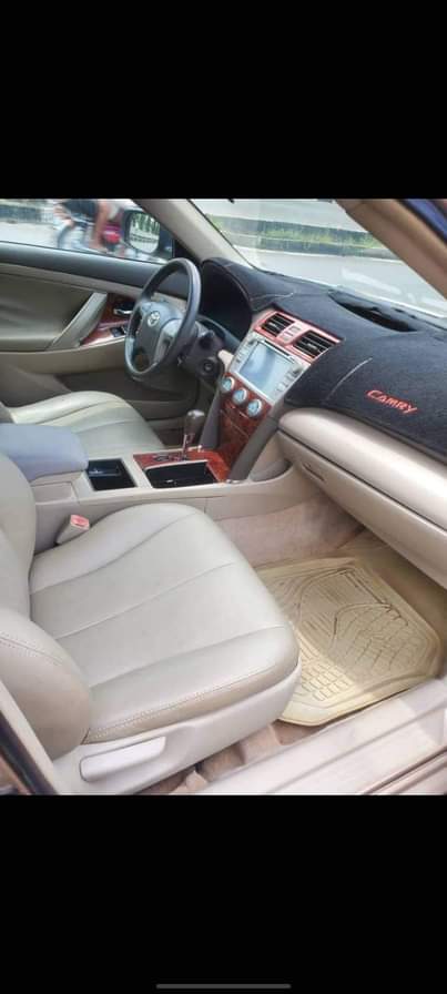 A picture of 2010 Toyota camry spider 2010
