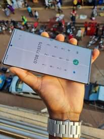 A picture of Samsung galaxy Note 20 ultra 5