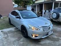 nissan teana