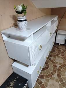 A picture of TV stand