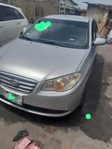 A picture of Hyundai Elantra 09
