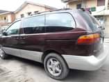 A picture of Sienna 2000