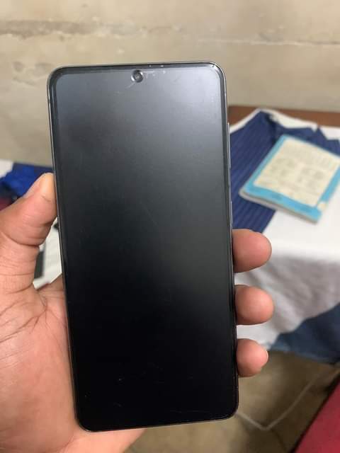 A picture of Samsung S21 5G