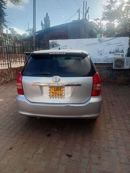 A picture of Toyota wish