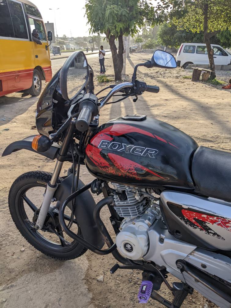 A picture of Boxer X 125 DTR