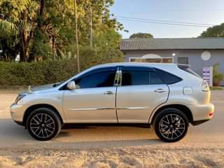 A picture of TOYOTA HARRIER FULL AC FULL DOC PRICE 15.8mill