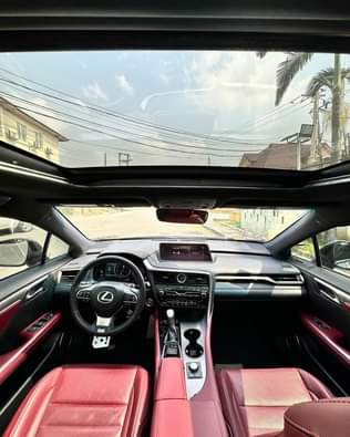 A picture of Clean Cars need No permission to enter your eyes FRESH