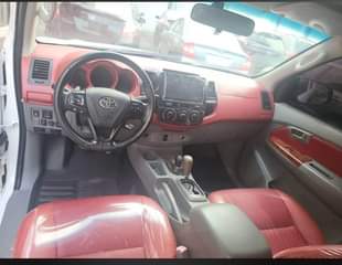 A picture of Toyota Hillux 2014 upgraded
