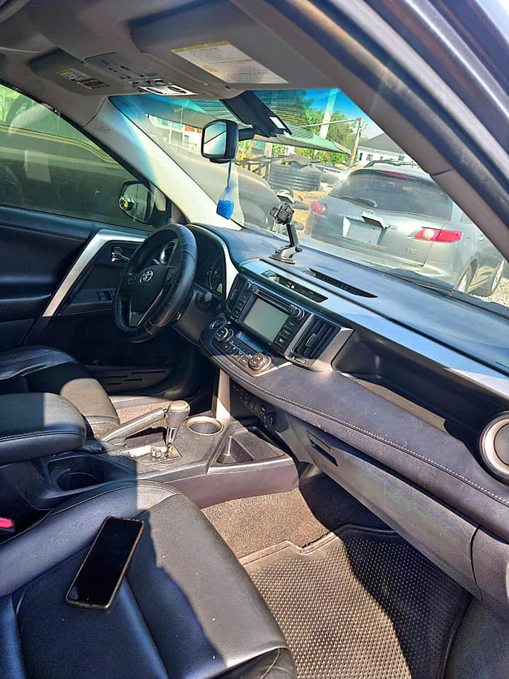 A picture of Foreign used Toyota Rav4 2015 model
